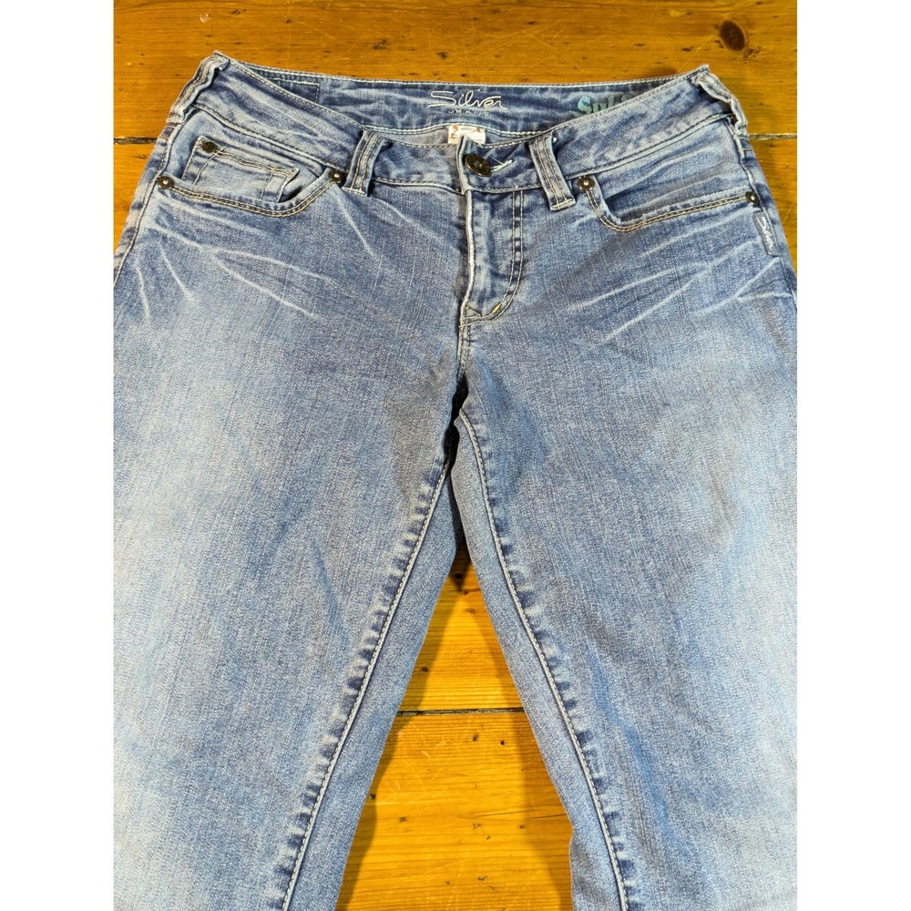Silver Jeans Suki Capri Women Size 29 Bootcut Light Wash Denim Jeans‎ Med Wash - Picture 2 of 11